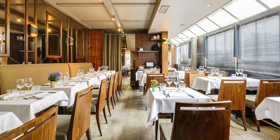 restaurant