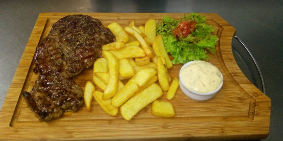 restaurant