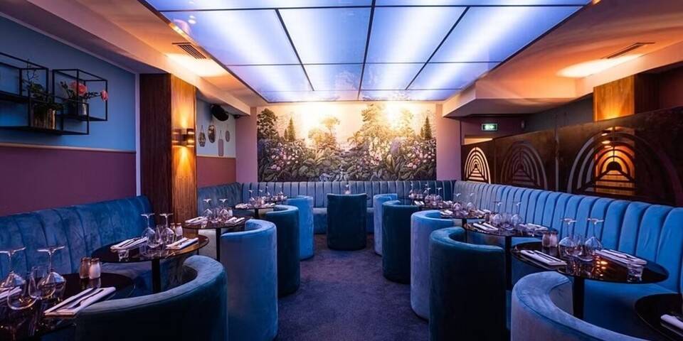 restaurant