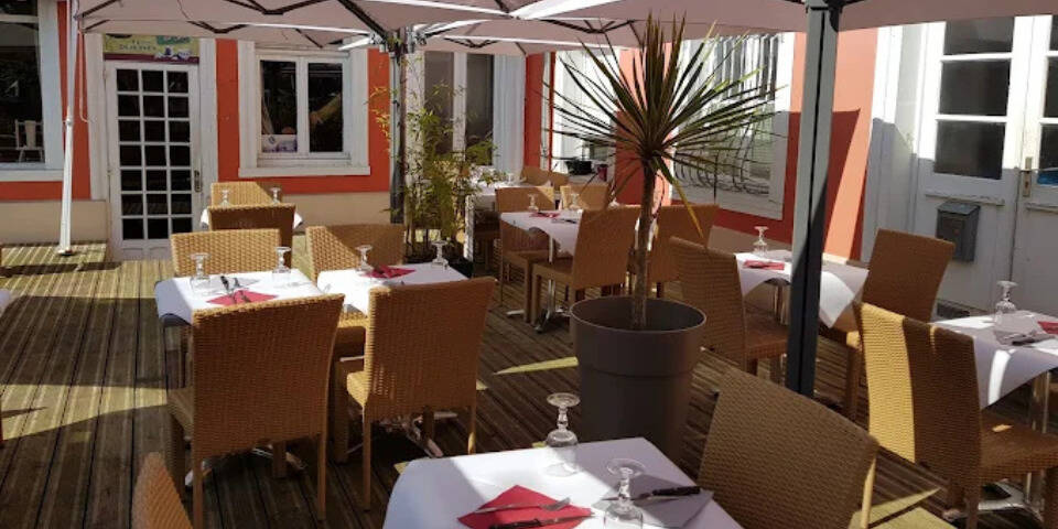 restaurant