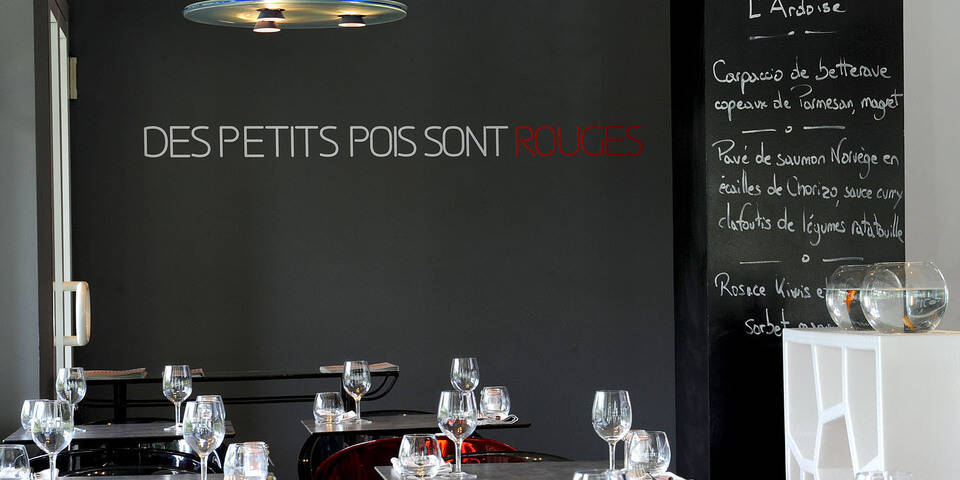 restaurant