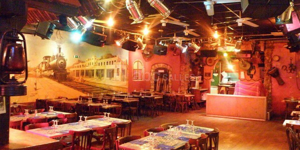 restaurant