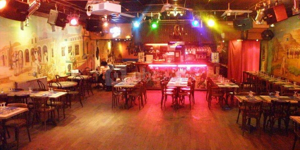 restaurant