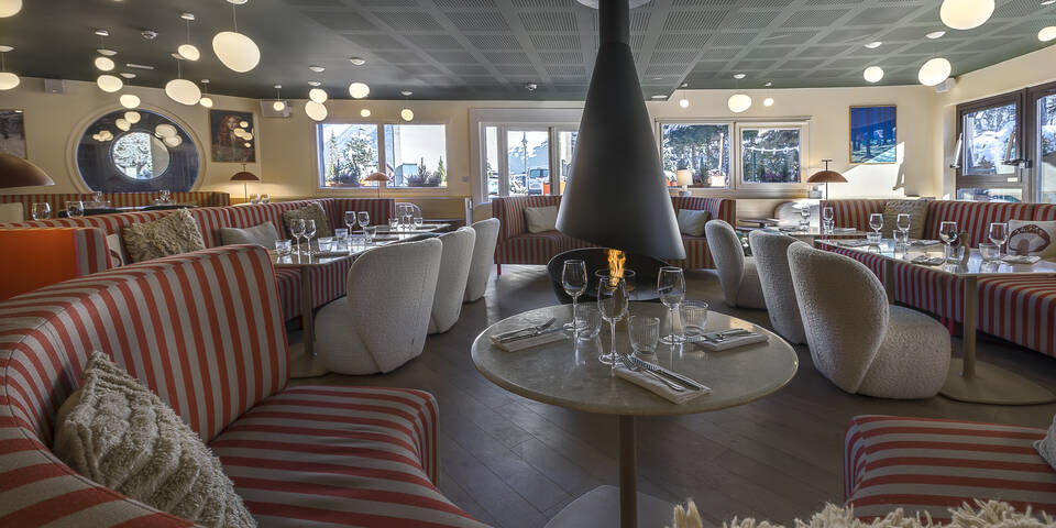 restaurant