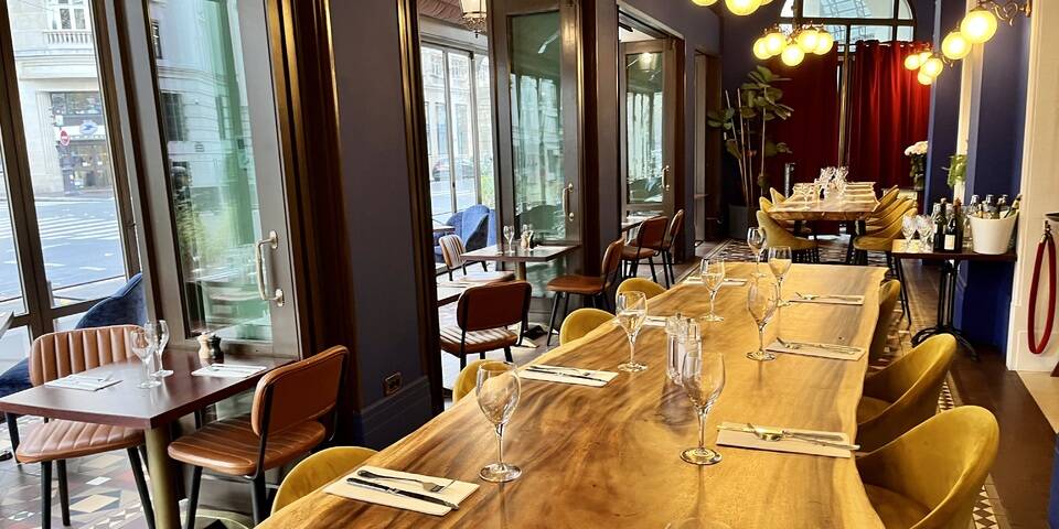 restaurant