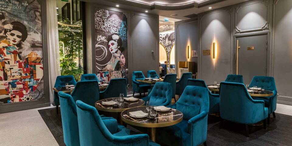restaurant