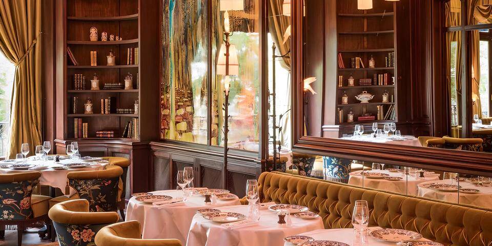 restaurant