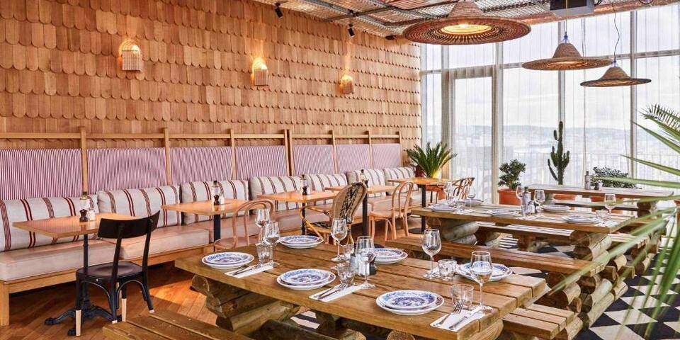 restaurant