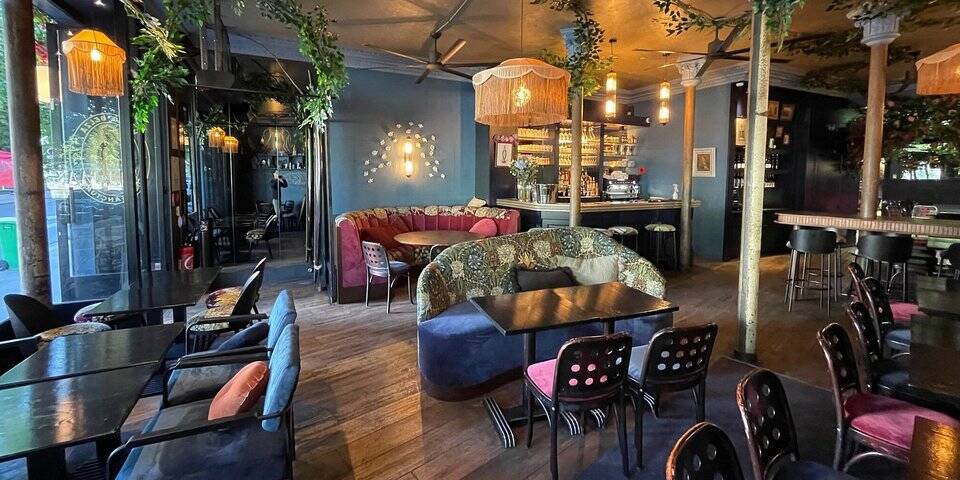 restaurant