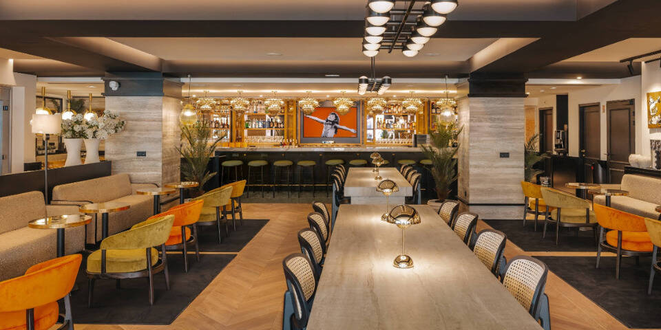 restaurant