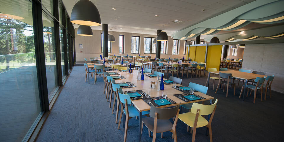 restaurant