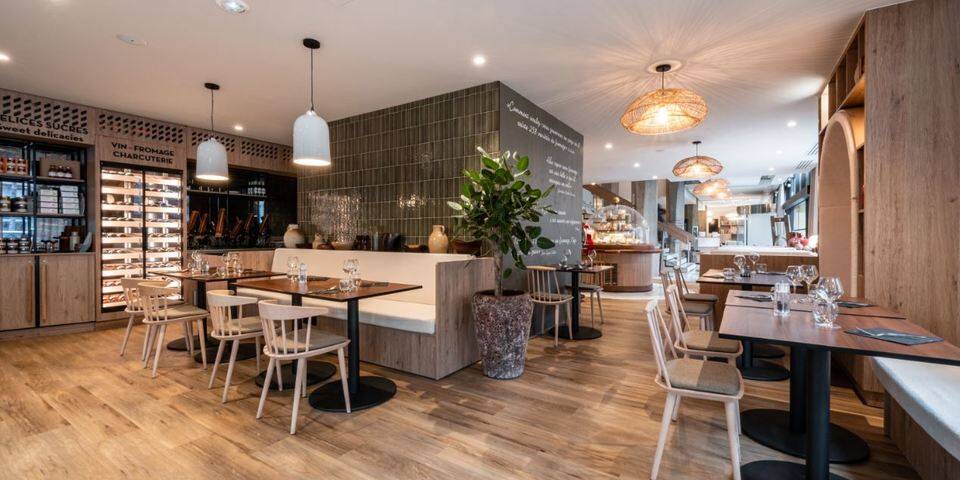 restaurant