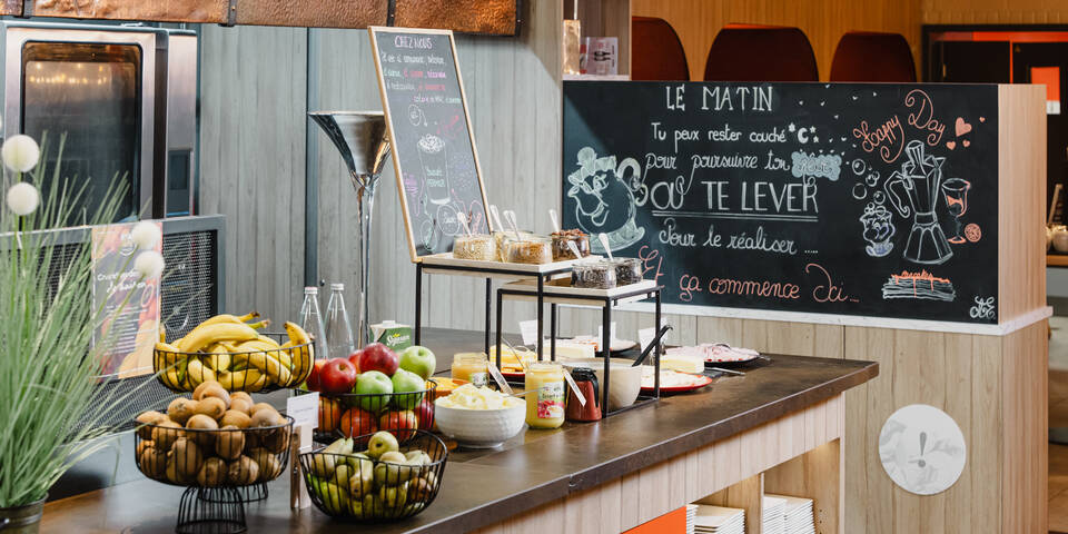 restaurant