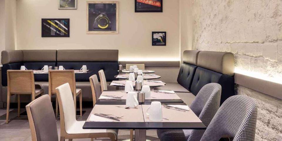 restaurant