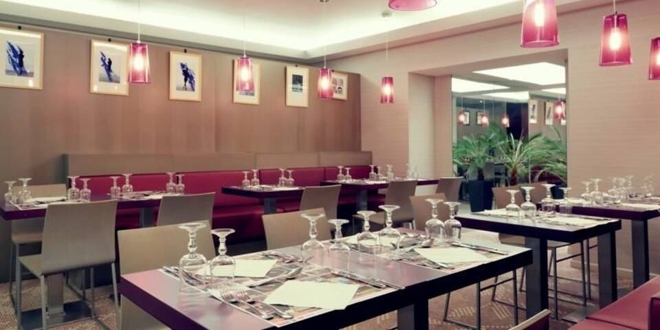 restaurant