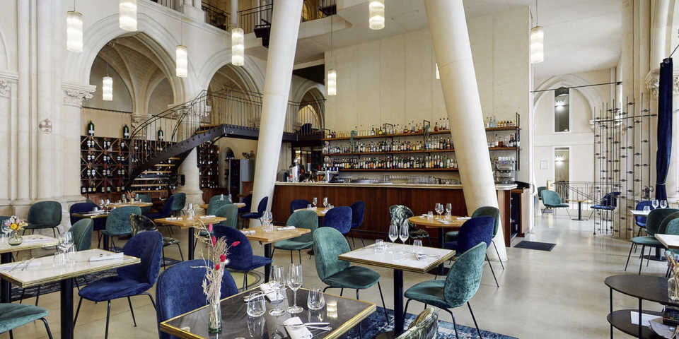 restaurant
