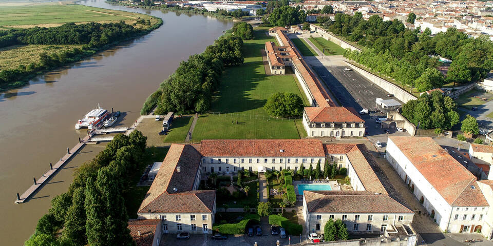Business Profilers - Mercure Rochefort La Corderie Royale
