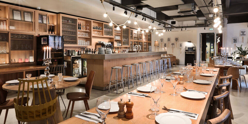 restaurant