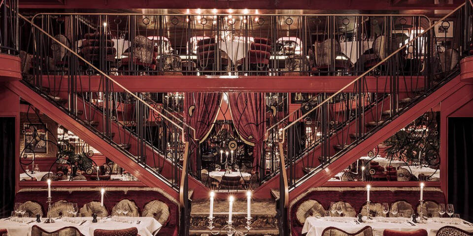 restaurant