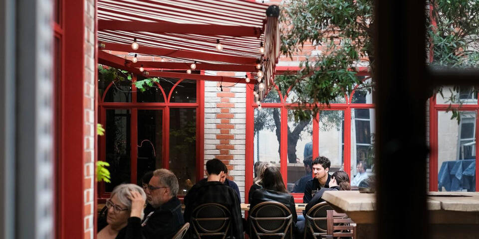 restaurant