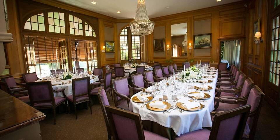restaurant
