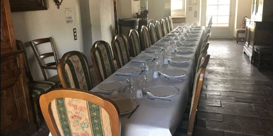 restaurant