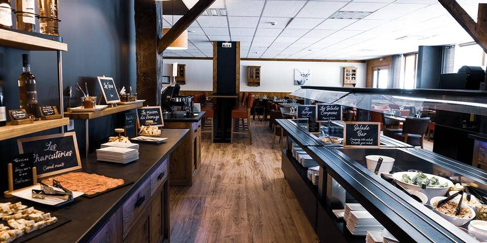 restaurant