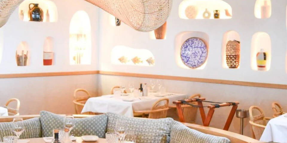 restaurant