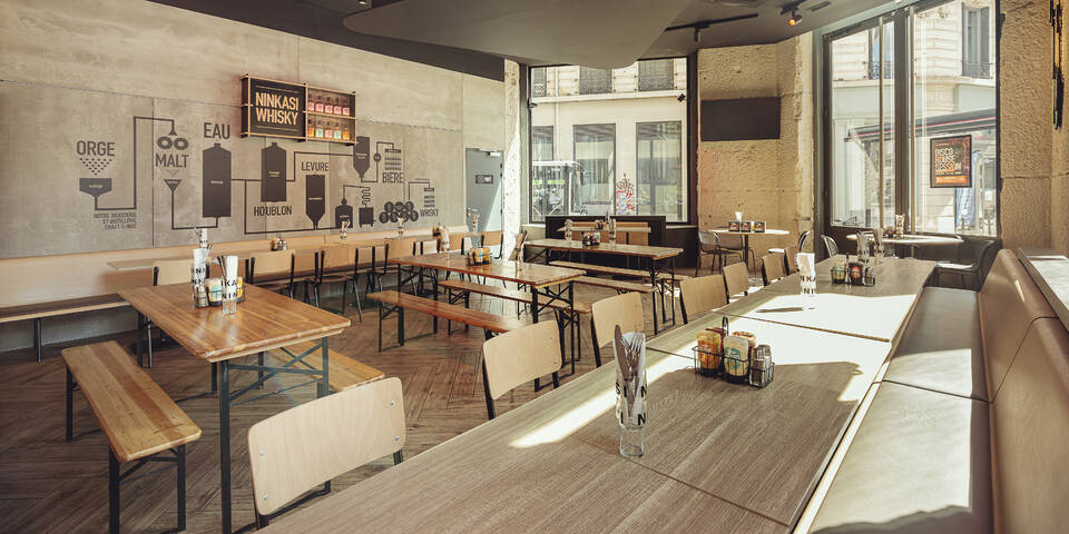 restaurant