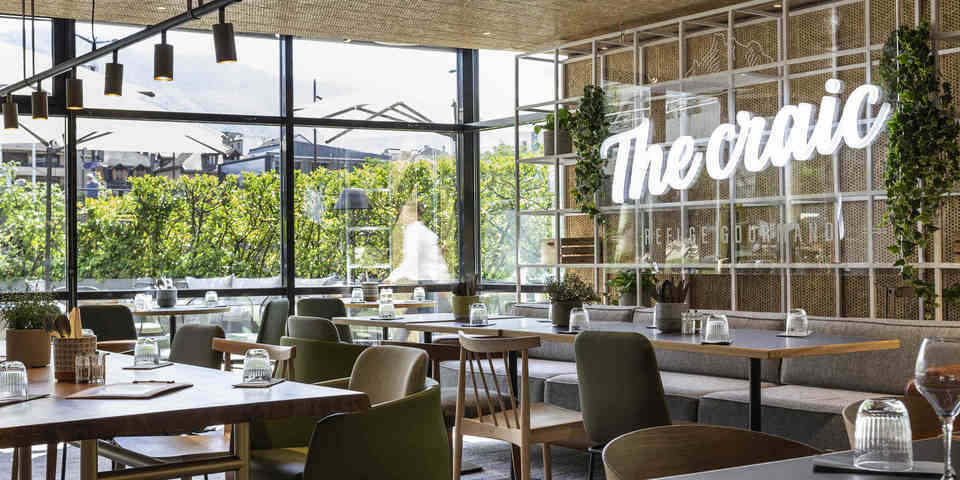 restaurant