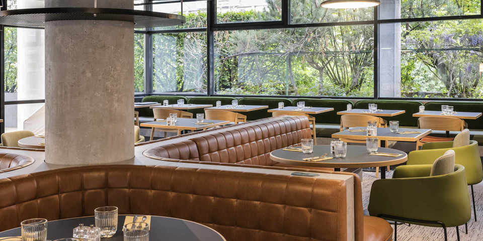 restaurant