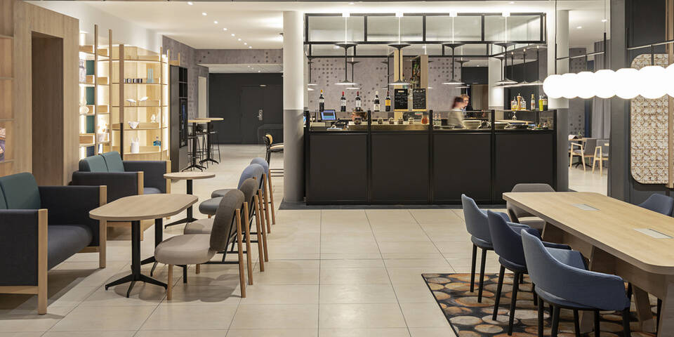 restaurant