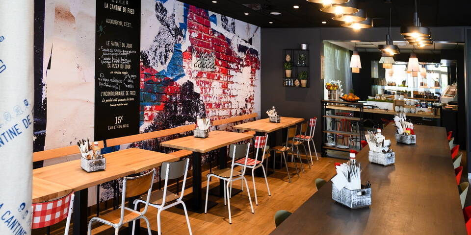 restaurant