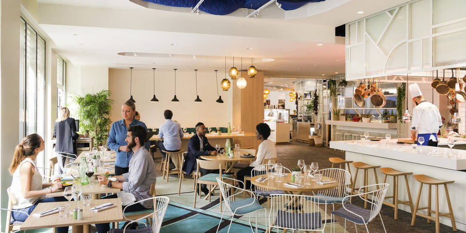 restaurant