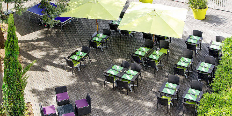 restaurant