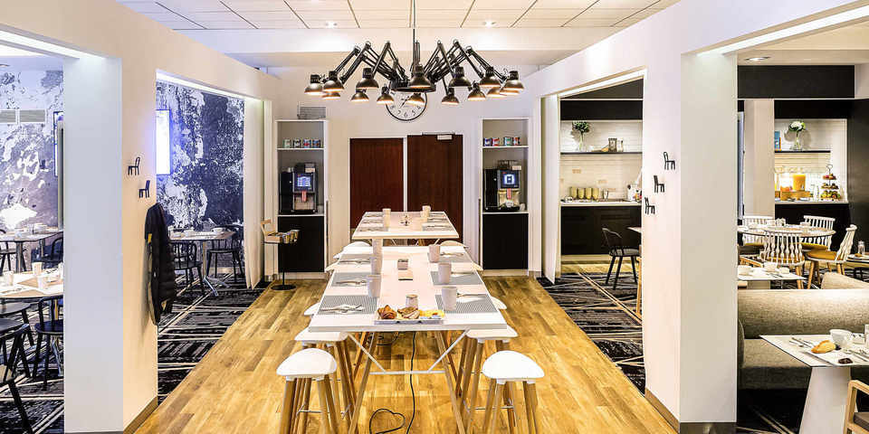 restaurant