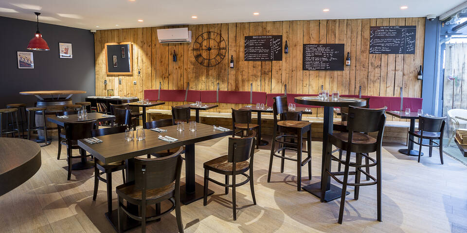 restaurant
