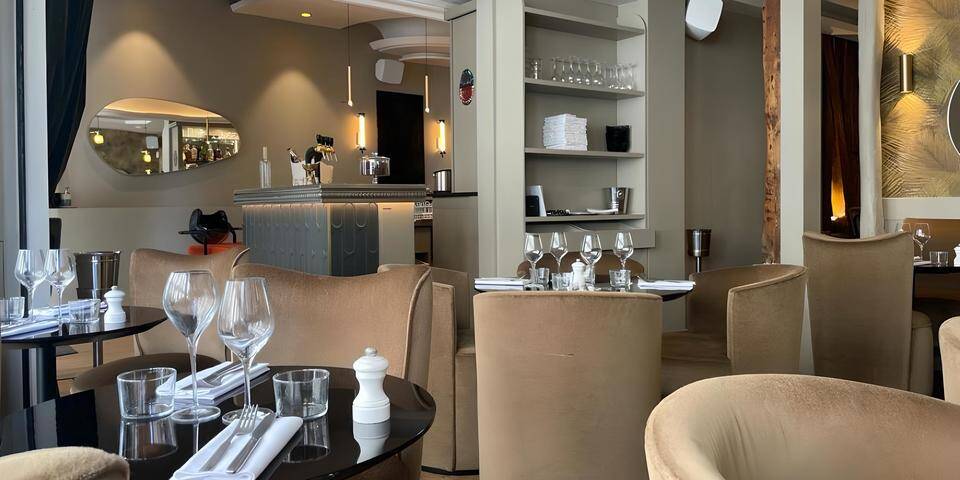 restaurant