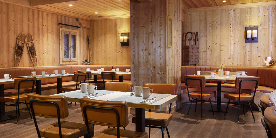 restaurant
