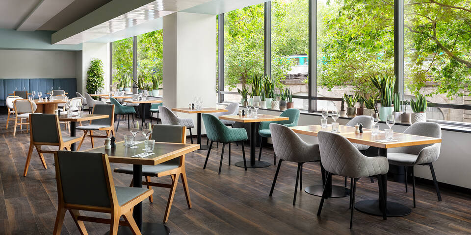 restaurant