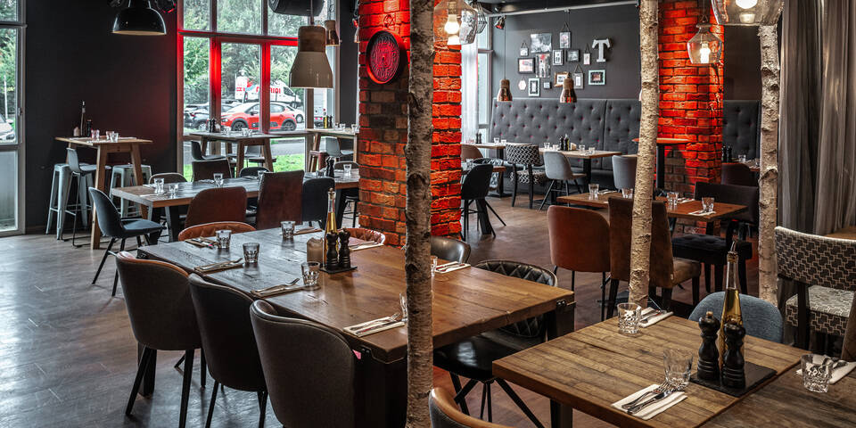 restaurant