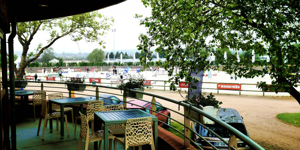 restaurant
