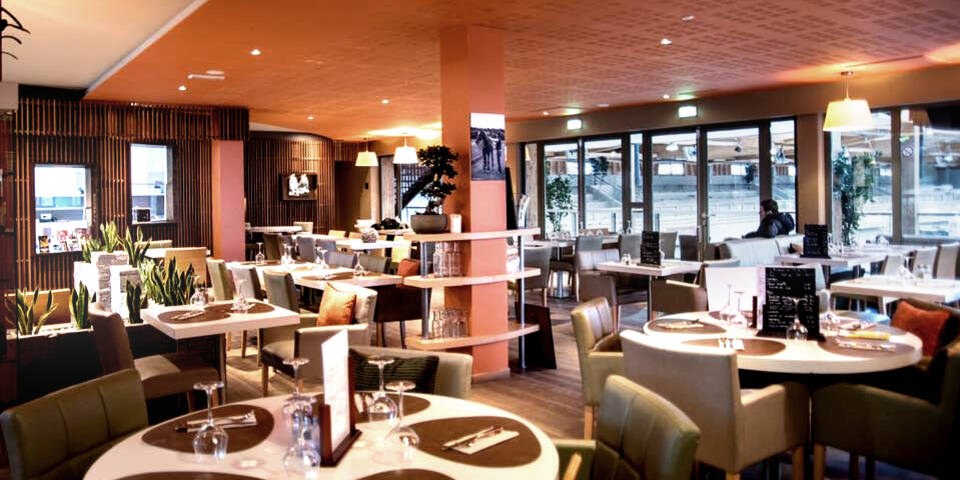 restaurant