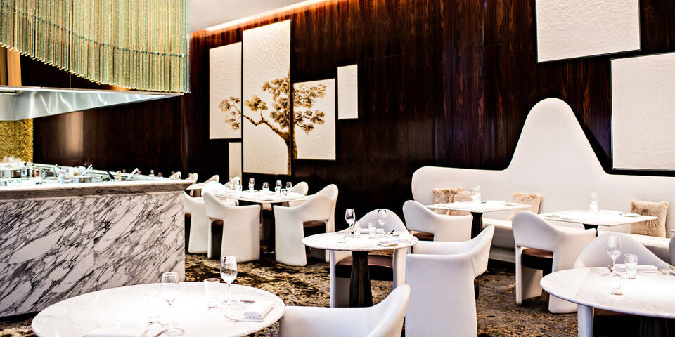 restaurant