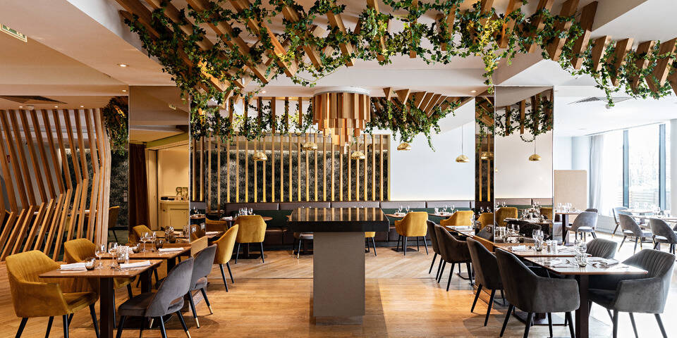 restaurant
