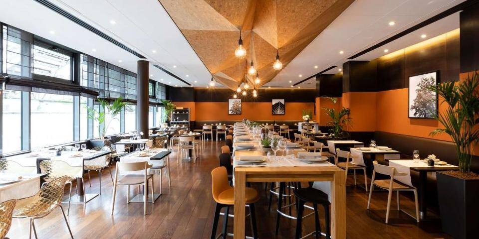 restaurant