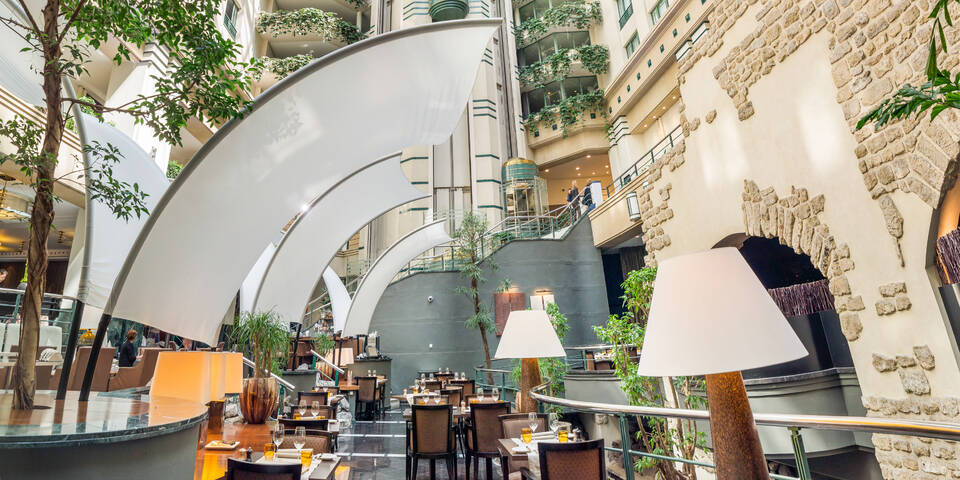 restaurant