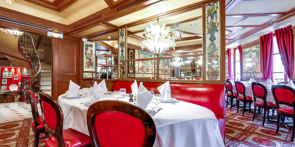 restaurant