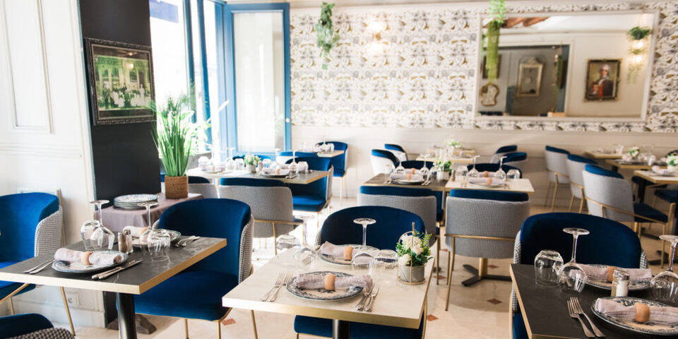 restaurant