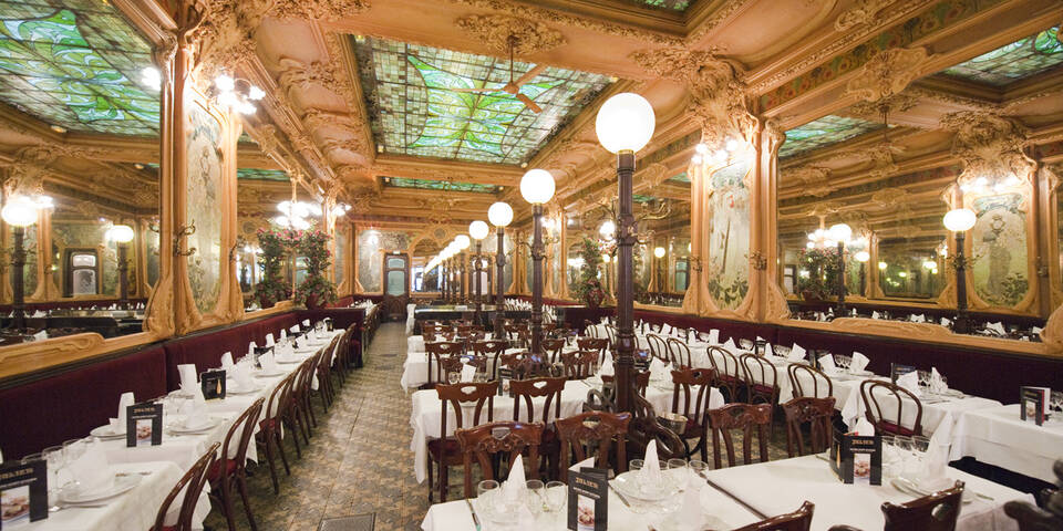 restaurant